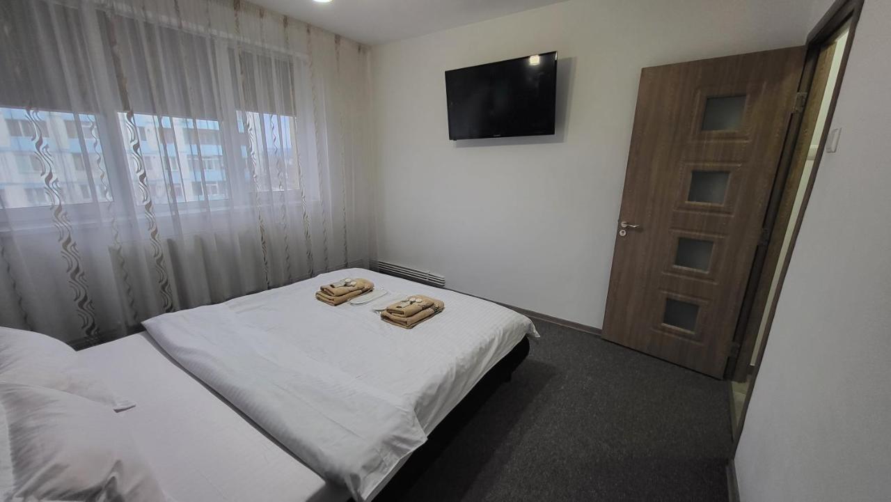 Apartament Navi Onesti Exteriér fotografie
