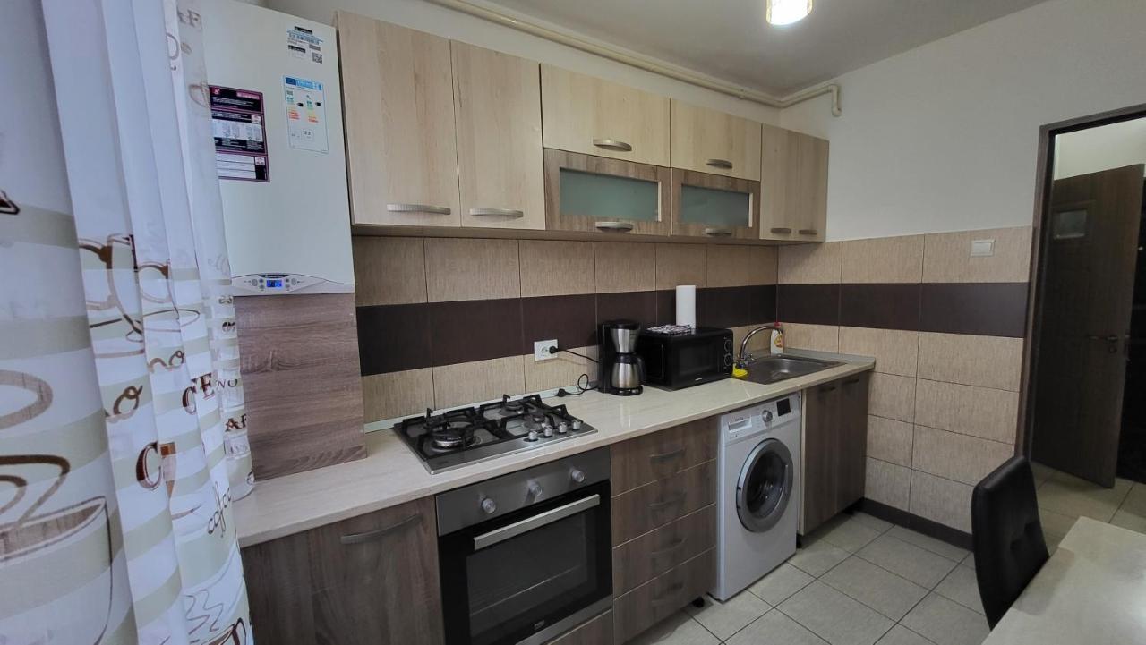 Apartament Navi Onesti Exteriér fotografie